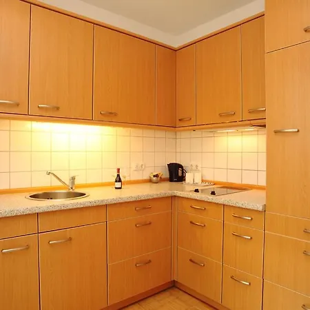 公寓式酒店 扎克伯格酒店 3*